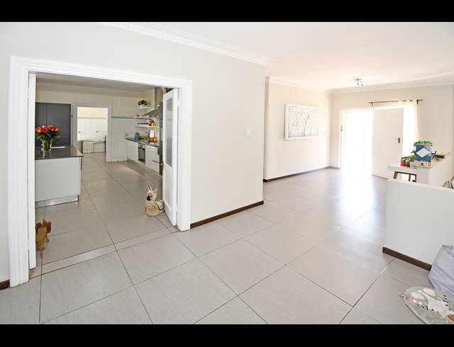 5 BEDROOM HOUSE FOR SALE IN BLAIRGOWRIE
